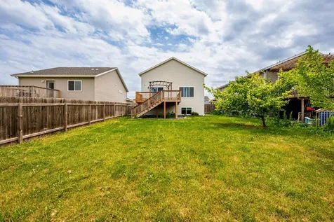 3034 38th Avenue S Moorhead MN 56560