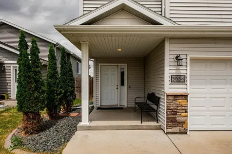 3034 38th Avenue S Moorhead MN 56560