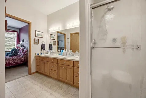 424 44th Avenue S Moorhead MN 56560