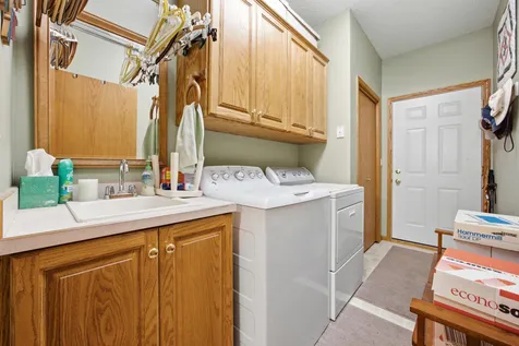 424 44th Avenue S Moorhead MN 56560