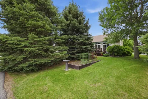 424 44th Avenue S Moorhead MN 56560