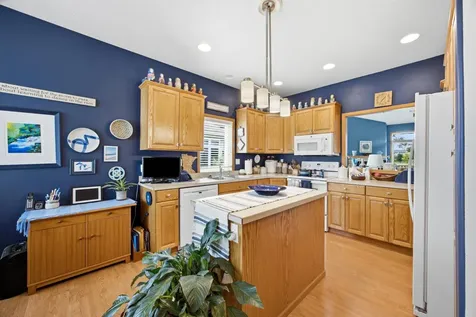 424 44th Avenue S Moorhead MN 56560