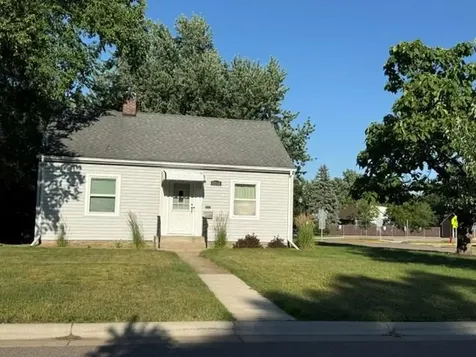 2202 6th Avenue Anoka MN 55303