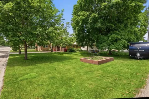 1221 Douglas Street Alexandria MN 56308