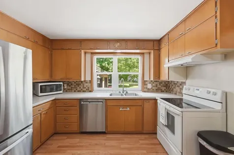 1221 Douglas Street Alexandria MN 56308