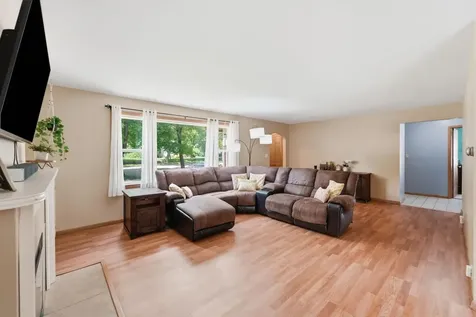 1221 Douglas Street Alexandria MN 56308