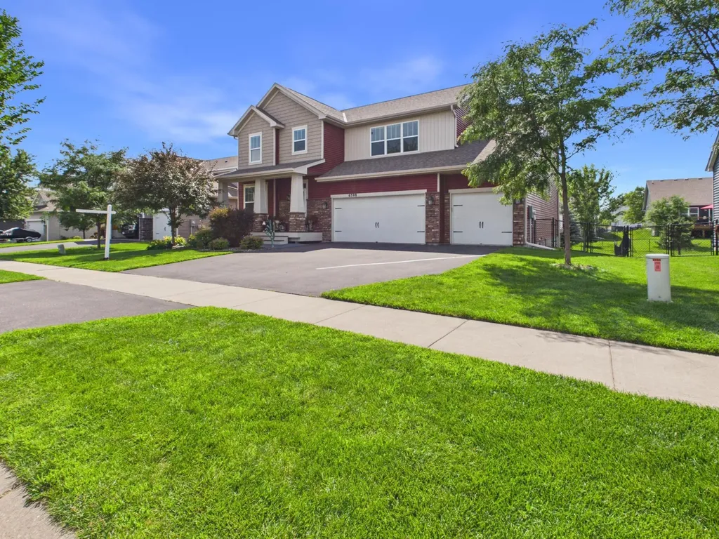 6598 Jeffery Avenue S Cottage Grove MN 55016