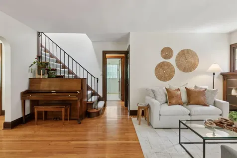 126 Circle A Drive S Wayzata MN 55391