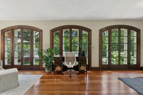 126 Circle A Drive S Wayzata MN 55391