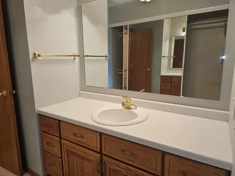 2206 10th Avenue SE Willmar MN 56201