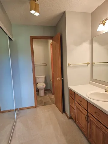 2206 10th Avenue SE Willmar MN 56201