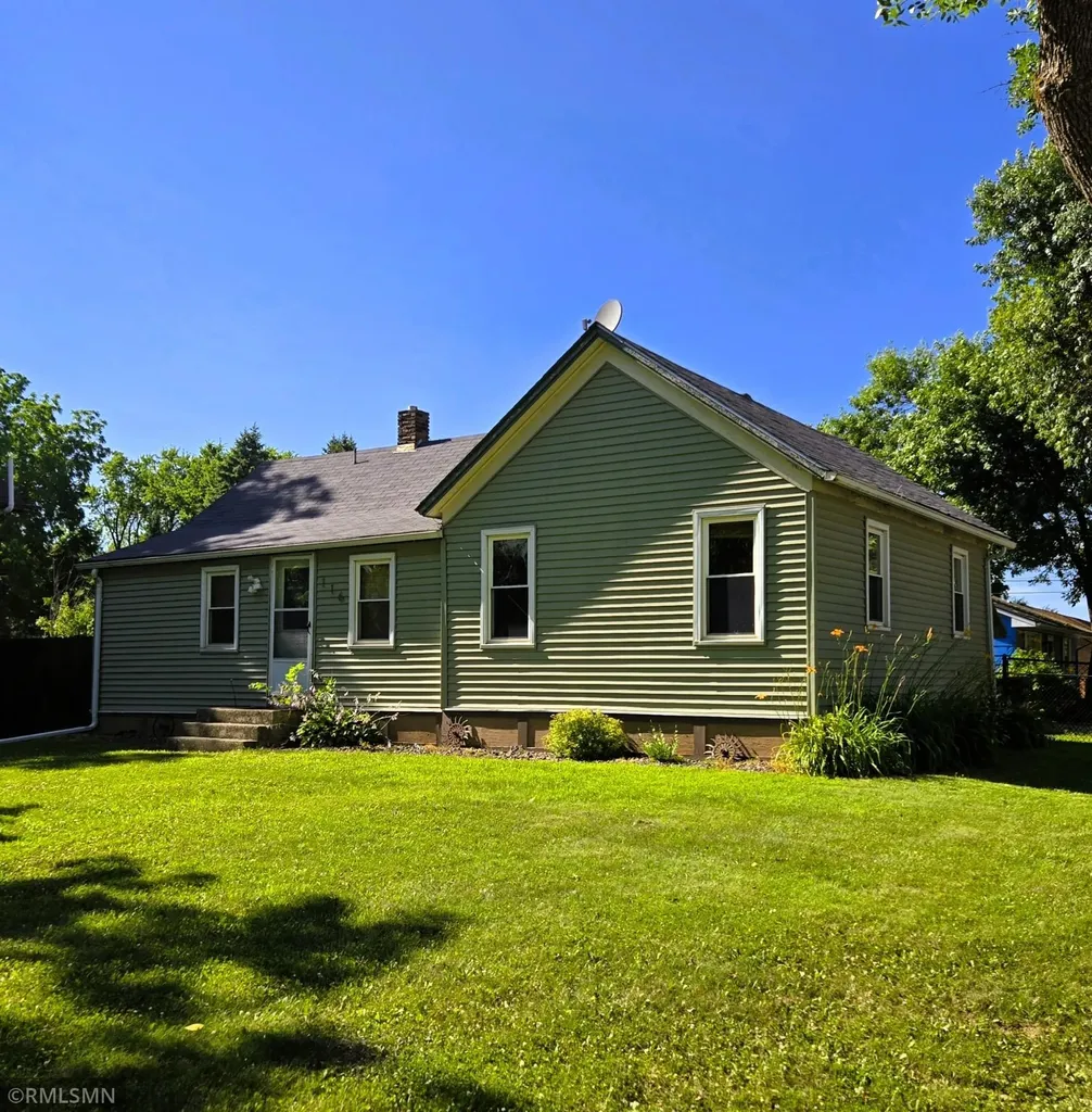 116 2nd Street NE Plato MN 55370