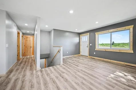29499 390th Street Le Sueur MN 56058