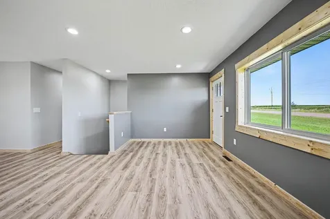 29499 390th Street Le Sueur MN 56058