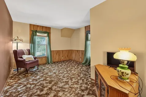 314 Arnold Street West Concord MN 55985