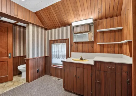314 Arnold Street West Concord MN 55985