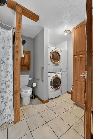 314 Arnold Street West Concord MN 55985