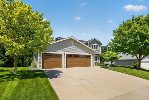 1323 36th Street SW Rochester MN 55902