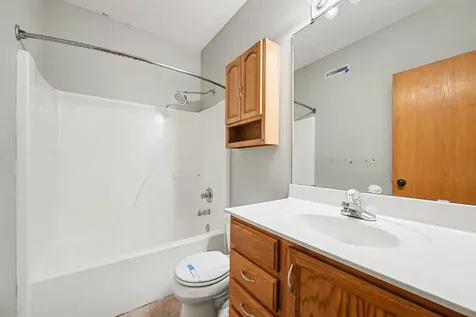 3850 Jamestown Curve Woodbury MN 55129