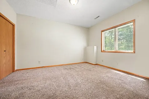 3850 Jamestown Curve Woodbury MN 55129