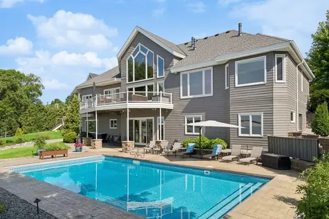 1065 Bayside Lane Minnetrista MN 55364
