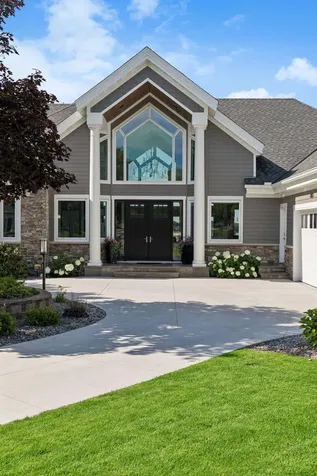 1065 Bayside Lane Minnetrista MN 55364