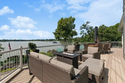1065 Bayside Lane Minnetrista MN 55364