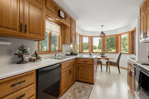 1775 Greenhaven Lane NE Owatonna MN 55060