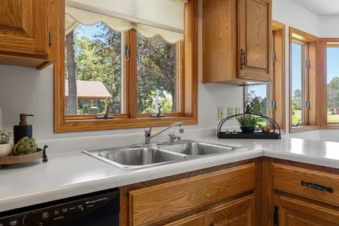1775 Greenhaven Lane NE Owatonna MN 55060