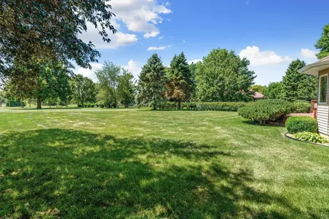 1775 Greenhaven Lane NE Owatonna MN 55060