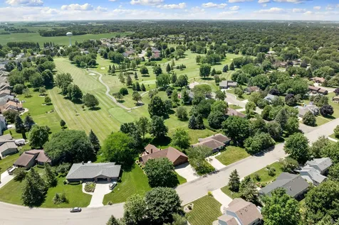 1775 Greenhaven Lane NE Owatonna MN 55060