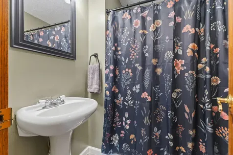 14 Pointcross Drive Circle Pines MN 55014