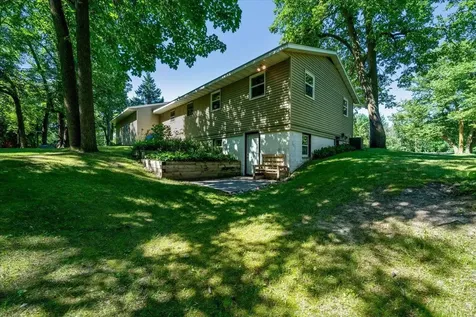 8833 County Road 11 NE Alexandria MN 56308
