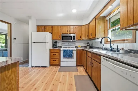 8833 County Road 11 NE Alexandria MN 56308