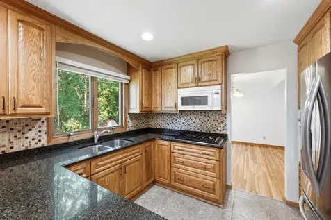 11006 Radisson Drive Burnsville MN 55337