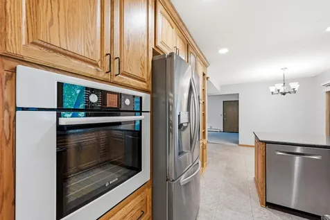 11006 Radisson Drive Burnsville MN 55337