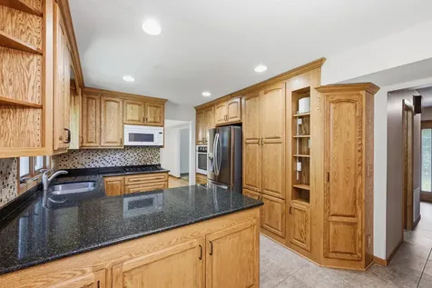 11006 Radisson Drive Burnsville MN 55337