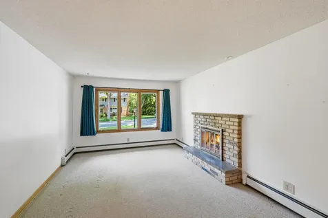 11006 Radisson Drive Burnsville MN 55337