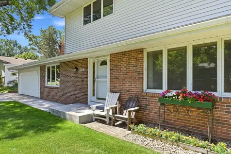 11006 Radisson Drive Burnsville MN 55337