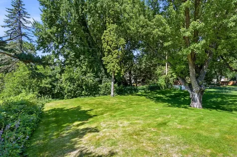 11006 Radisson Drive Burnsville MN 55337