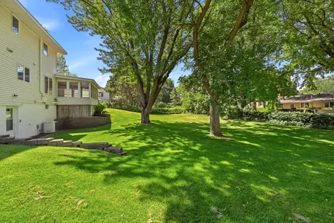 11006 Radisson Drive Burnsville MN 55337