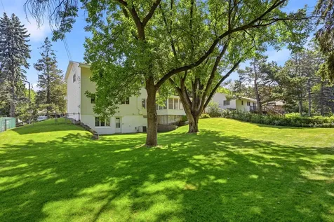 11006 Radisson Drive Burnsville MN 55337