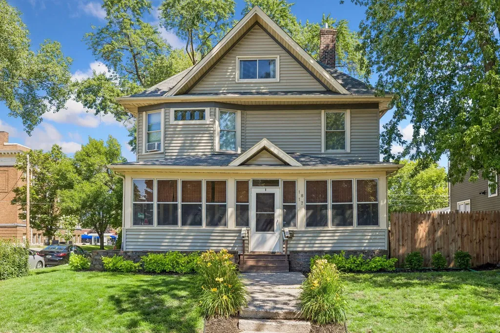 1817 Dayton Avenue Saint Paul MN 55104