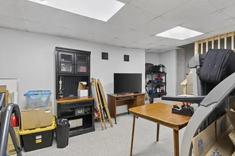 232 7th Street NW Valley City ND 58072