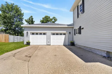232 7th Street NW Valley City ND 58072