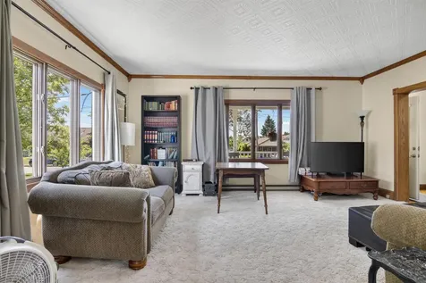 232 7th Street NW Valley City ND 58072