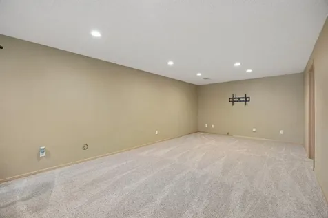 609 20th Avenue N Sartell MN 56377