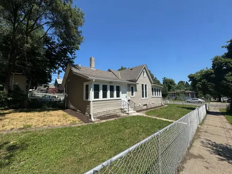 989 Marion Street Saint Paul MN 55117
