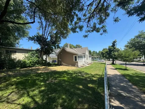 989 Marion Street Saint Paul MN 55117