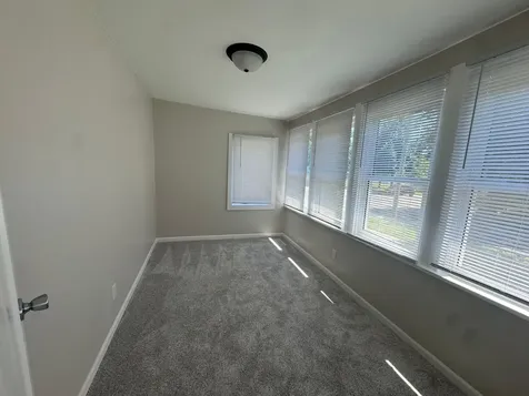 989 Marion Street Saint Paul MN 55117